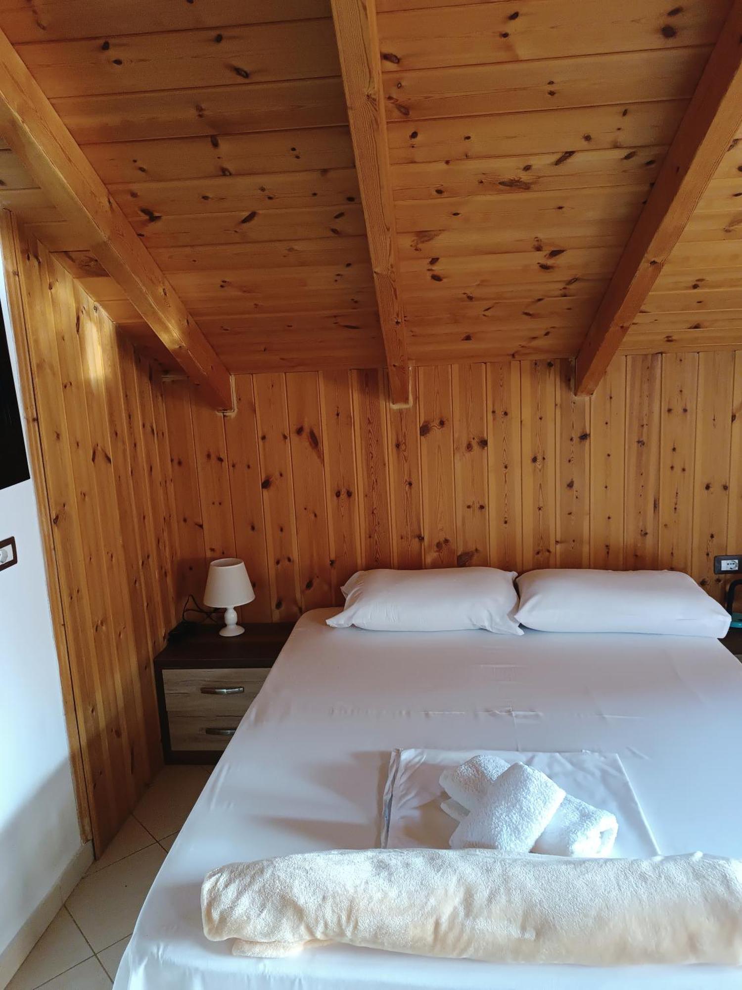 Guesthouse Eva Suite Berat Zewnętrze zdjęcie