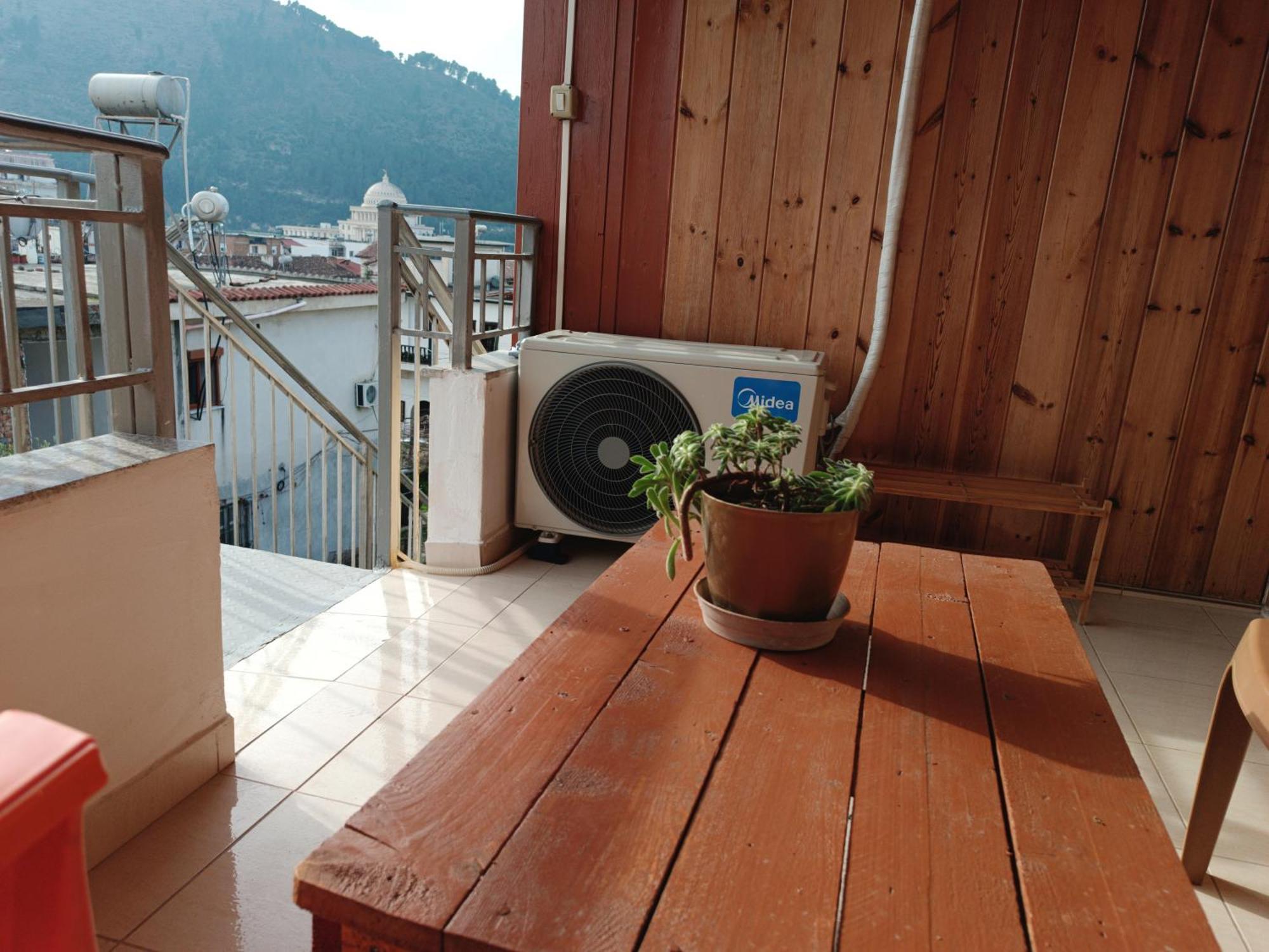 Guesthouse Eva Suite Berat Zewnętrze zdjęcie